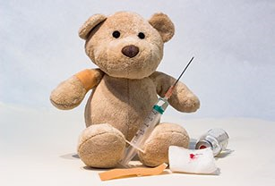 Debat woensdag 3 mei: ‘Komt een kind bij de dokter’